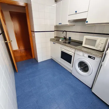Apartamento Estudio Centrico F3 *